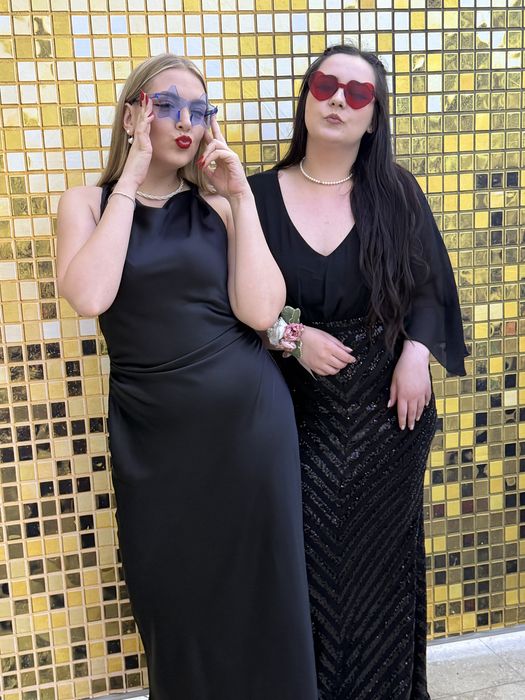 Cabina Foto/Oglinda Magica/Manechin Rochie si Costum