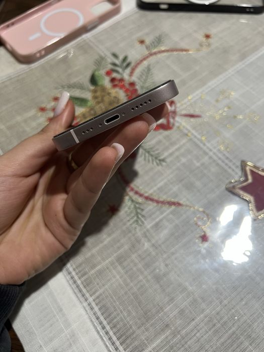 Iphone 13 pink ca nou