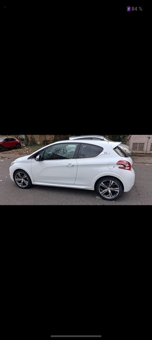 Peugeot 208 GTI 2015