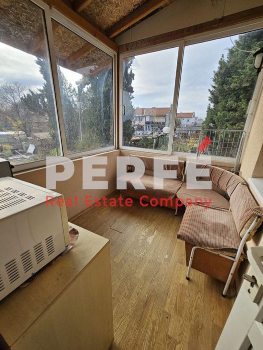 Продава се Тристаен апартамент в Бургас, Долно Езерово - 60 кв.м за 984 €/кв.м - Снимка #8