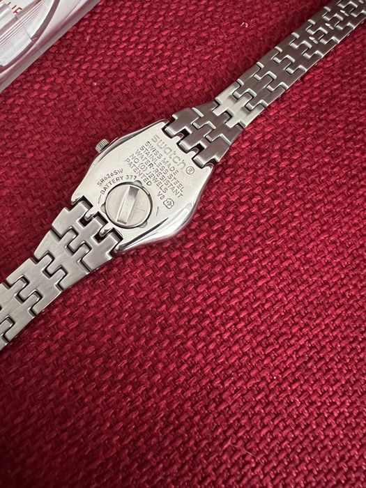 Швейцарские часы женские SWATCH YSS288G