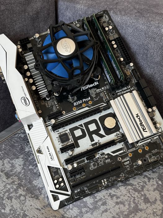 Продам комплект для ПК