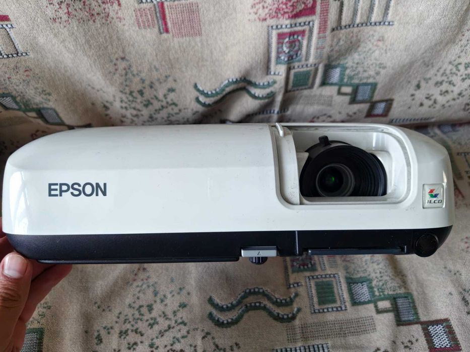 Проектор Epson EB-S62