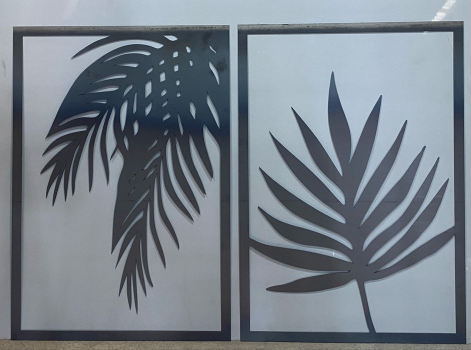 Dekorativ qora metal – ot va gul naqshlari