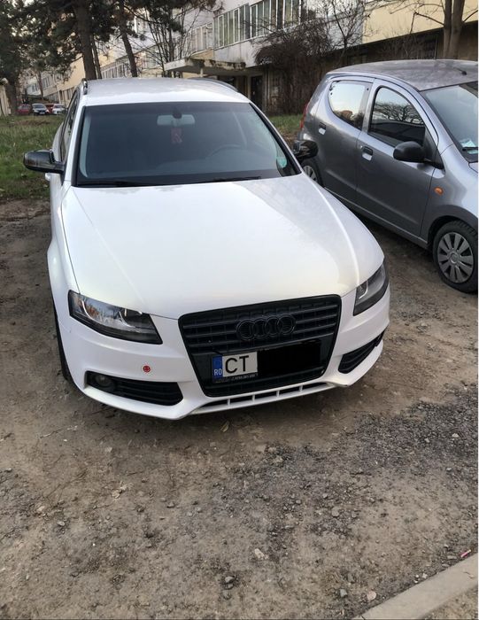 Vând Audi A4  B8