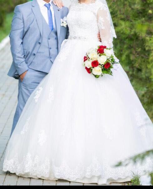 Свадебное платье