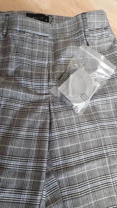 Панталон MOHITO 34 р-р.Нов.20 лв.