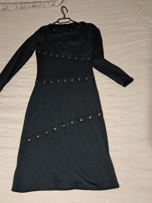 Елегантна еластична рокля S