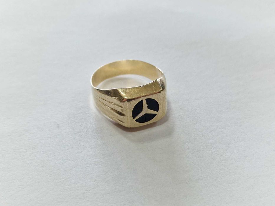 Мъжки златен пръстен 14К 585 / 3,81 гр.