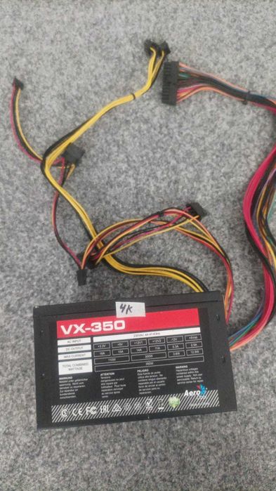 Продается современный блок питания Aerocool VX-350