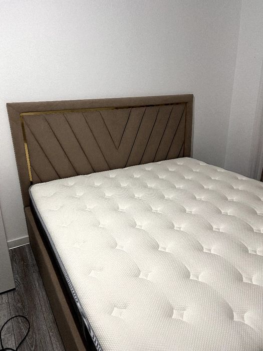 Кровать с механизмом