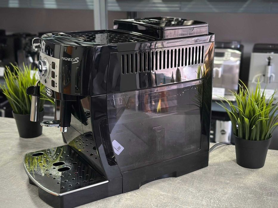 Кафемашина DeLonghi Magnifica S