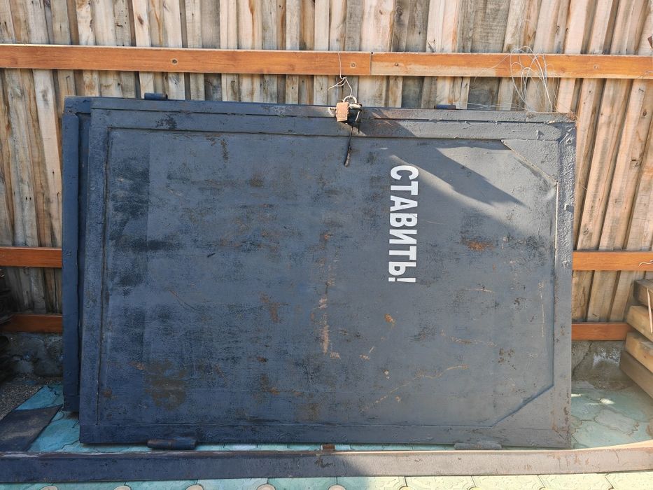 Срочно продам ворота 100000