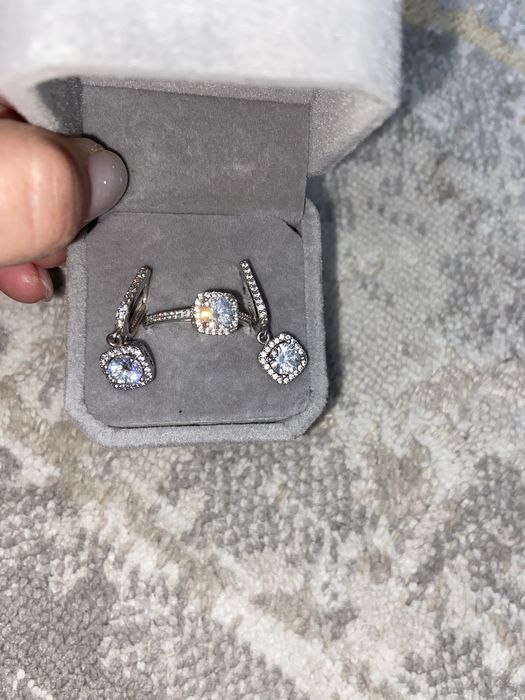 Күміс набор муссанитпен