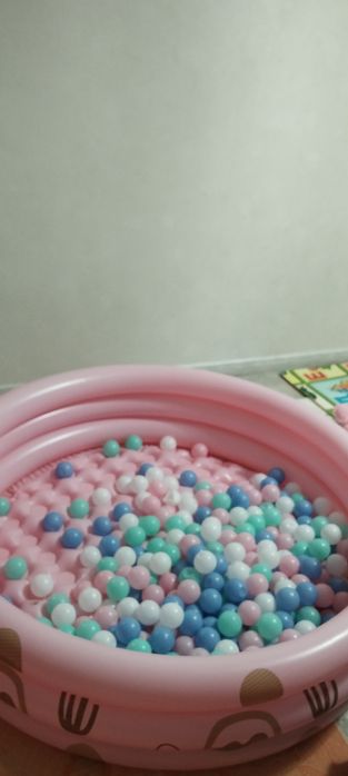 Продам надувной детский бассейн