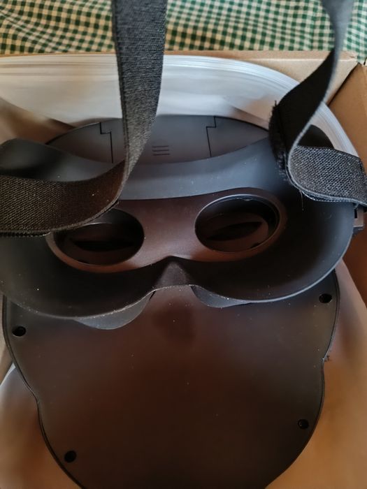 Блутут Маска с RGB подсветка