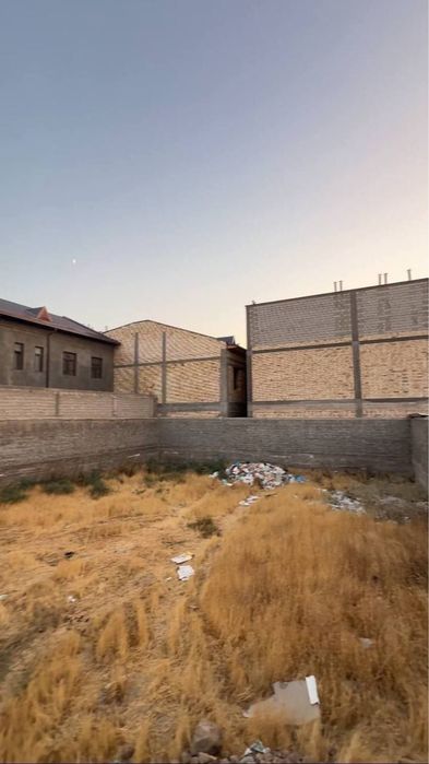 Yer sotiladi 5 sotix Qizg’aldoq maxalla 2-kv