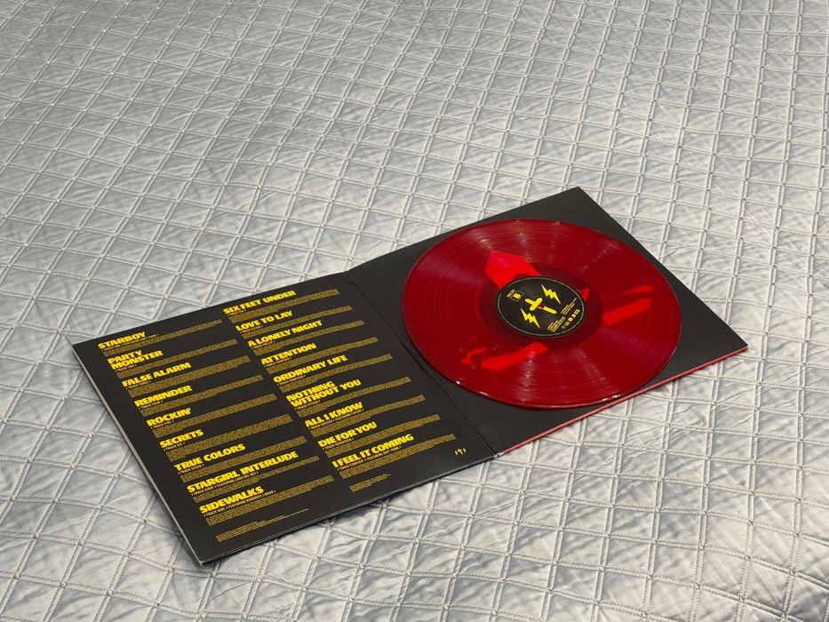 Пластинки Starboy