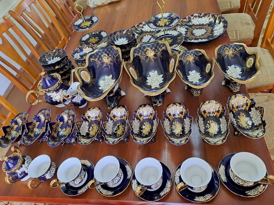 Madonna idishlar sotiladi