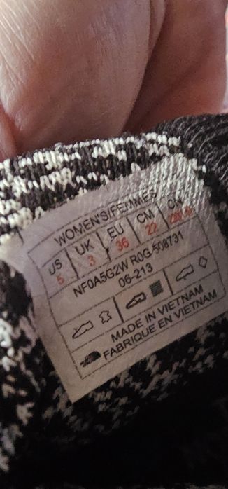 Vând ghete The North Face de drumeție