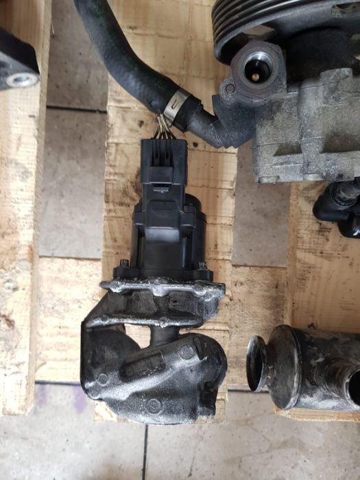 Supapa Egr Peugeot 307 407 Motor 1.6 Hdi Livram Oriunde In Tara