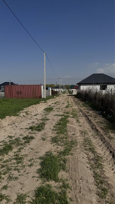 Продам участок 5 соток