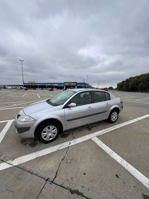 RENAULT Megane