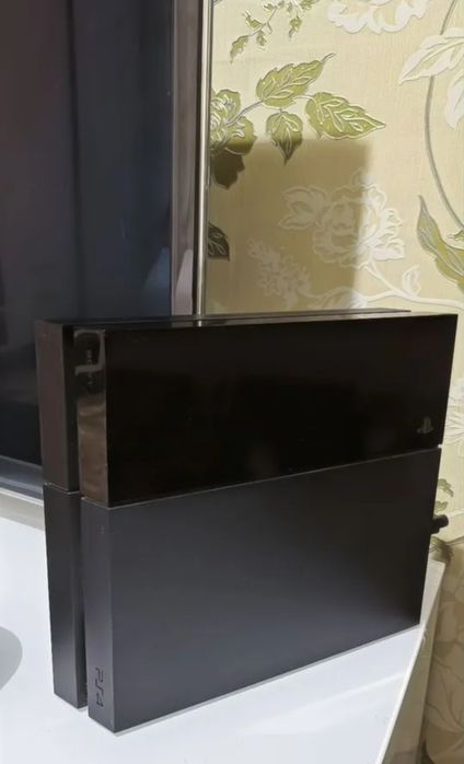 PlayStation 4 500gb