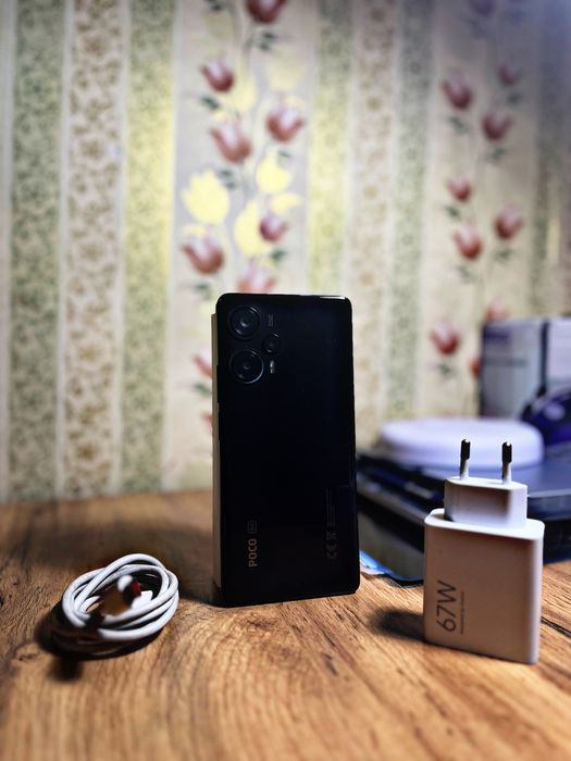 Xiaomi POCO F5 в хорошем состоянии
