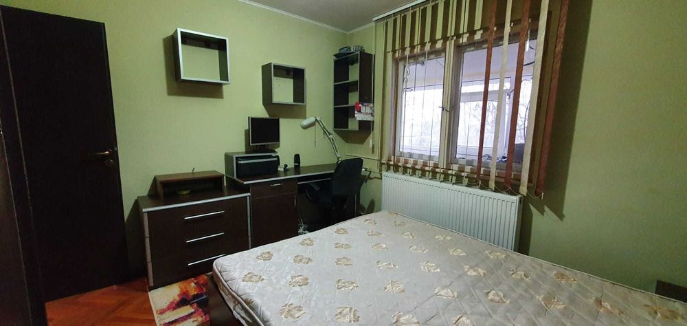Inchiriez apartament zona nord,Cameliei