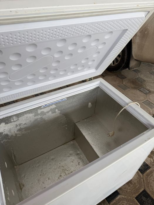 Продам срочно морозильник