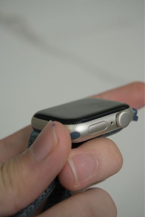 Продается Apple Watch SE 2