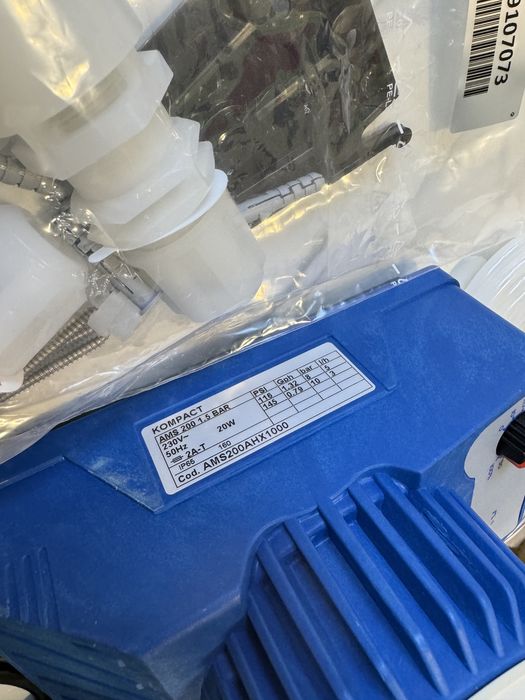 Дозираща помпа Секо за автомивки на самообслужване дозиране