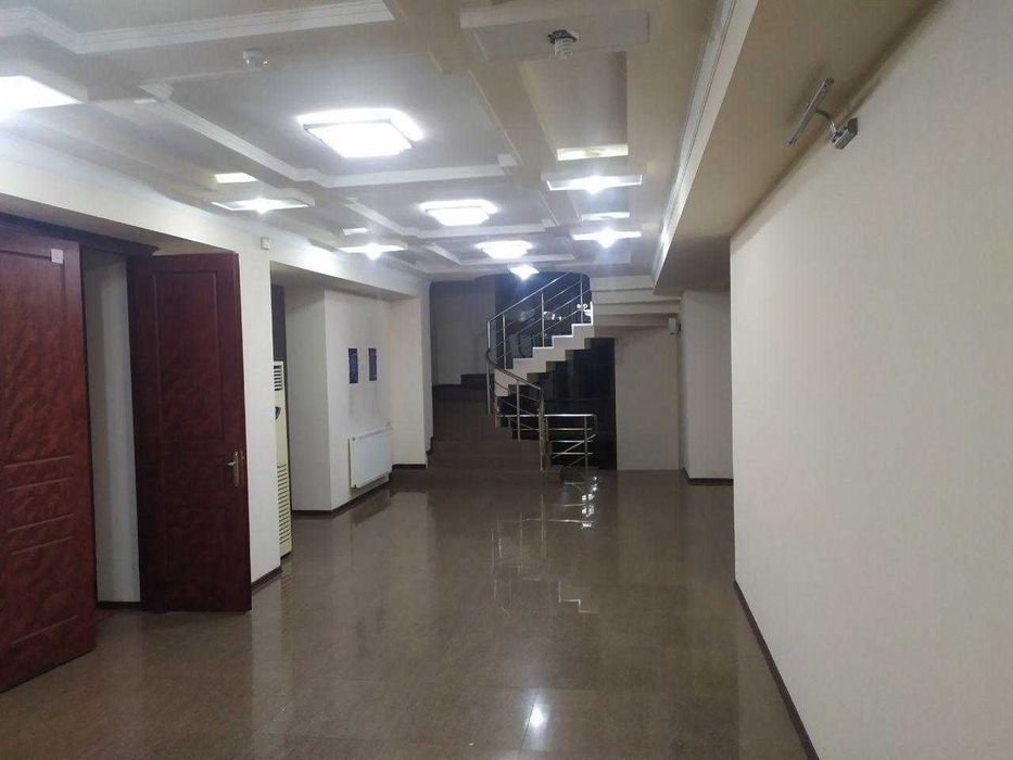 Ракат махалля ул.Каракумская ,Шота Руставелли в 3 уровня 13 комнат