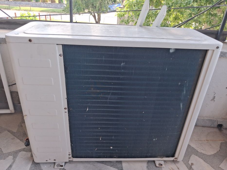 Климатик 24 Midea