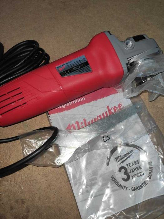 Milwaukee Flex cu fir  AG 10-125; de 1000 W