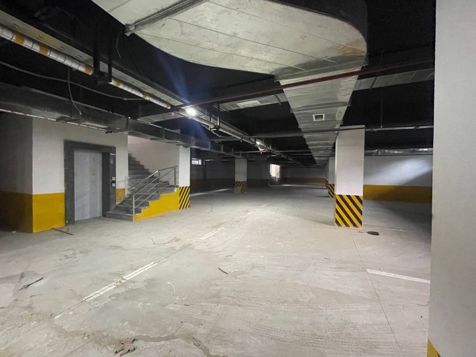 Коробка сотилади поворотда