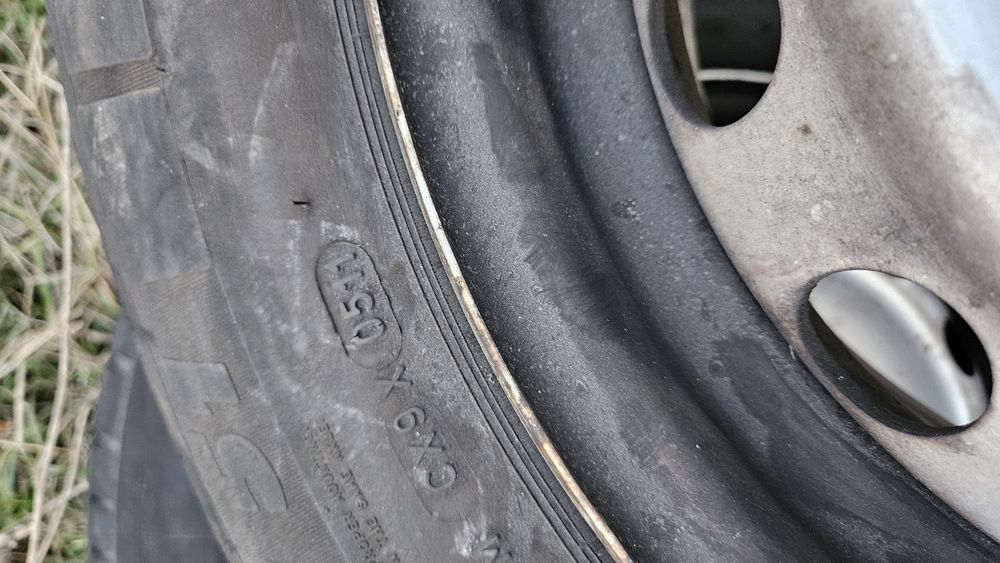 Гуми 215 65 15С мишелин