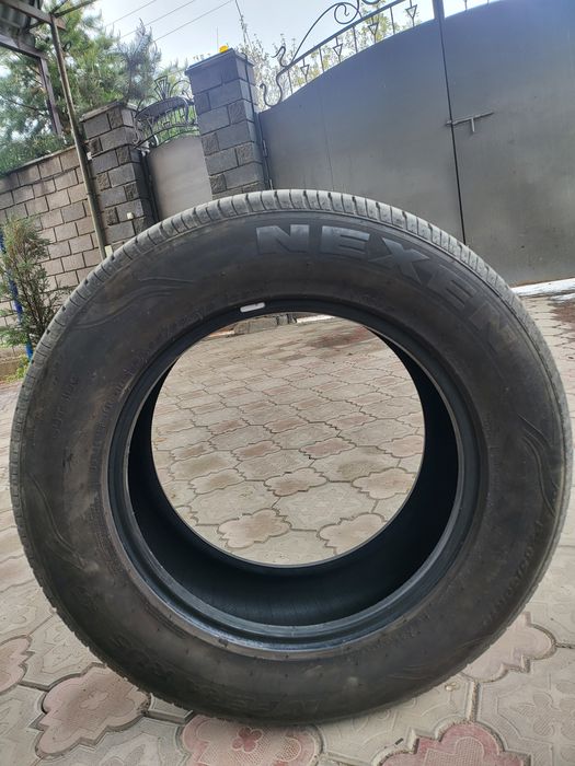 265/60/18 NEXEN N-fera RU-5