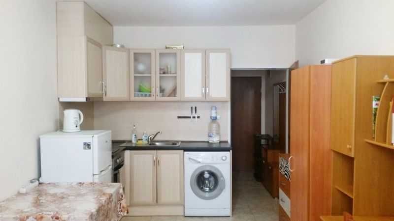 Дава се под наем Едностаен апартамент в Бургас, Лазур - 37 кв.м за 150 € - Снимка #5