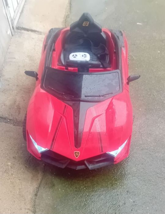 Детска кола с акумулатор