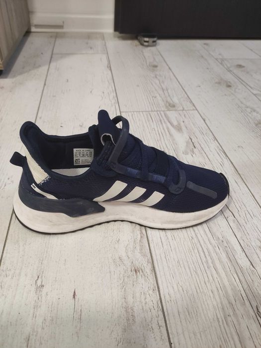 Маратонки Adidas