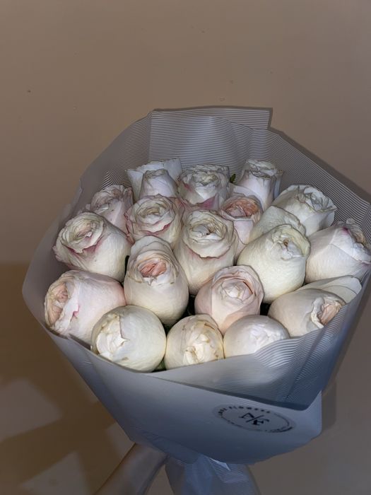 Цветы Пионовидные розы Алматы