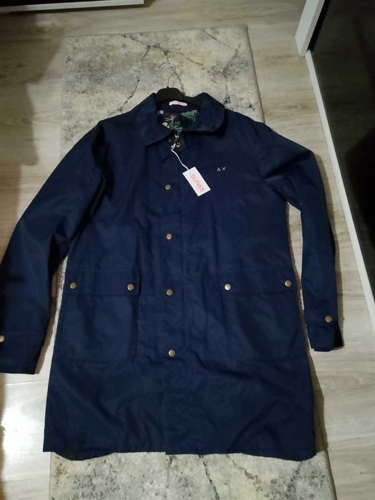 Дамско пролетно яке с цветна подплата