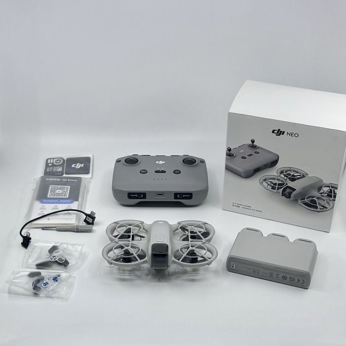 Drona DJI NEO Fly More Combo | ca NOUA | Telecomanda DJI + 3 baterii |