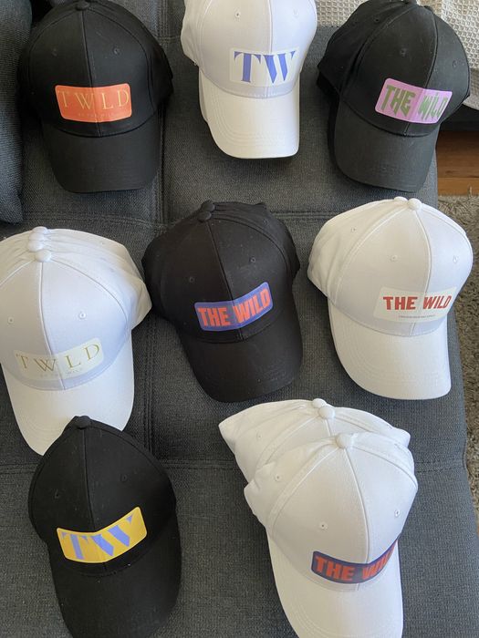 Sapca alba unisex cu model reglabila