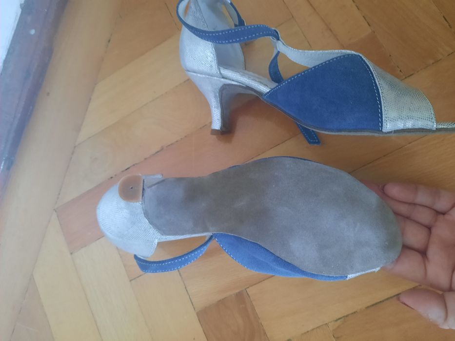 Pantofi piele dans noi