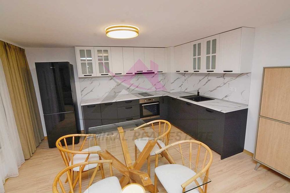 Дава се под наем Двустаен апартамент в Варна, Център - 50 кв.м за 650 € - Снимка #1