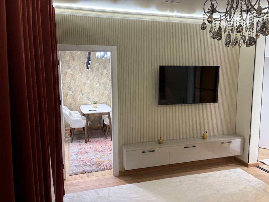 Высокопотолочка Чиланзар 1 КВ 2 комнатная квартира продаётся ,торг