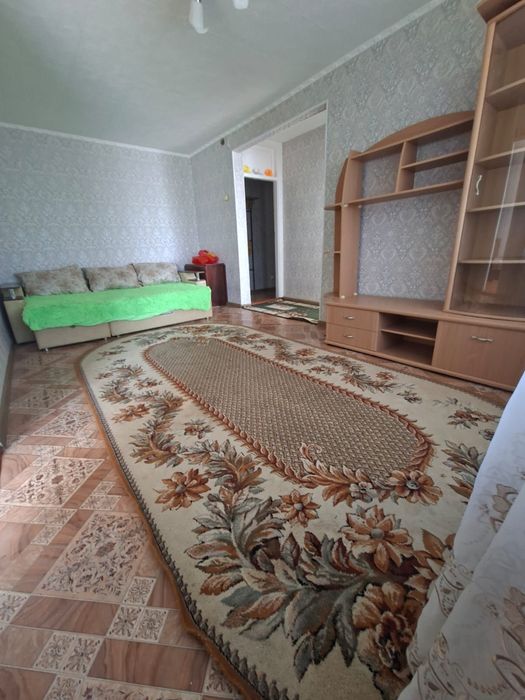 Сдам 2 комнатную квартиру